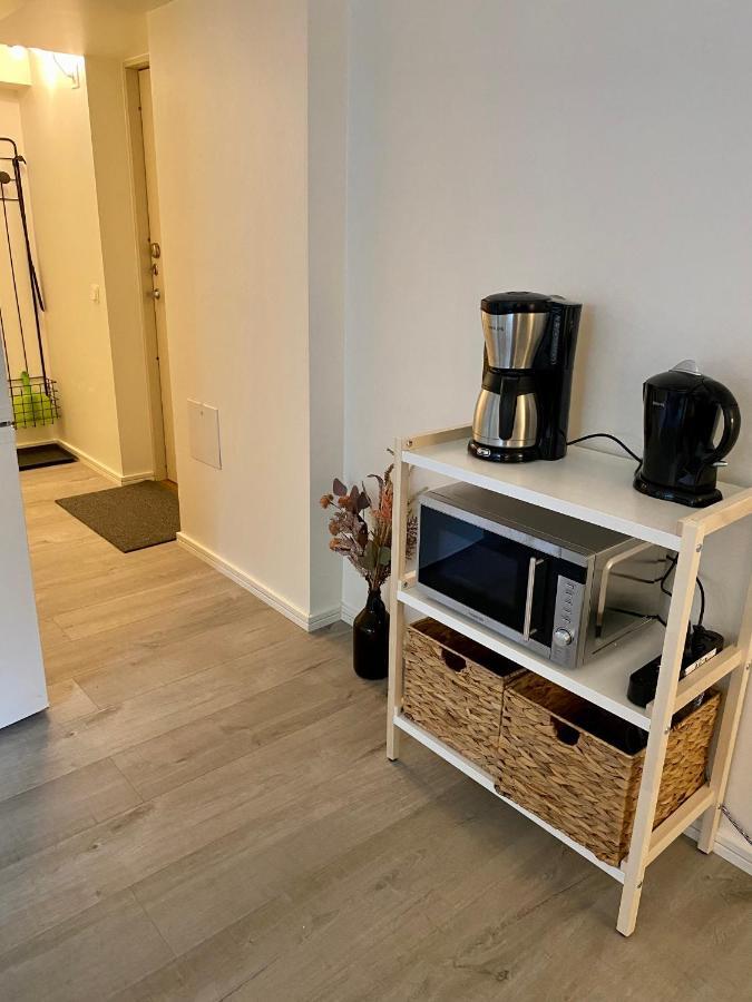 1 Rums-Laegenheter, Gangavstand Till Stroemstads Centrum Exterior foto